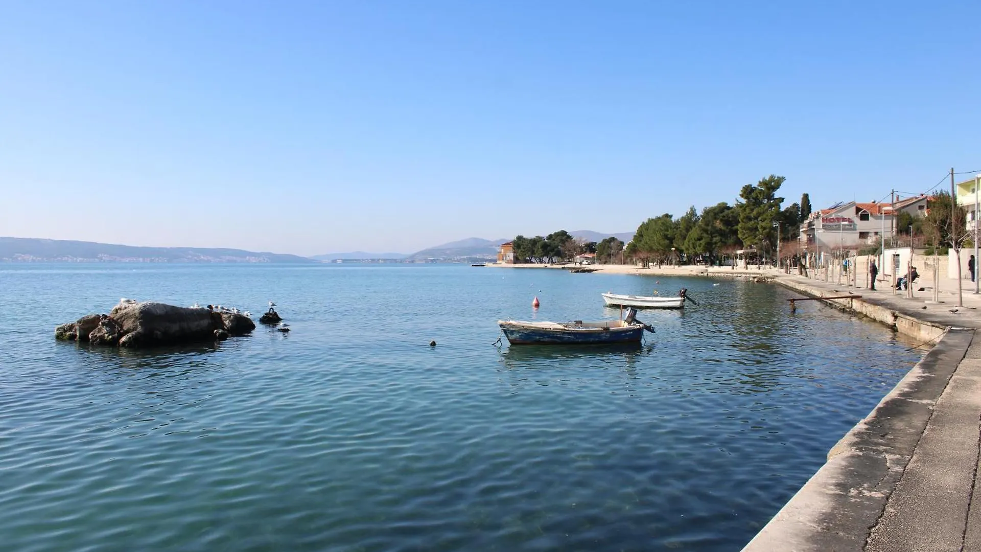 Apartment Peaceful Paradise Kastela